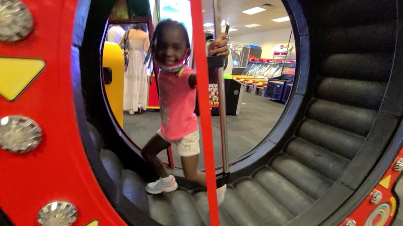 Chuck E. Cheese photo 6