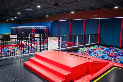 Soar N Bounce Trampoline & Adventure Park - Clarksville