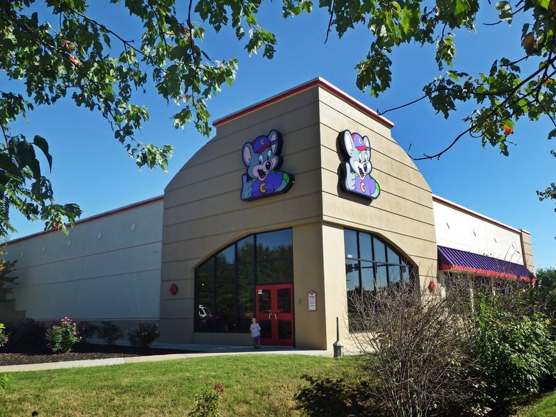 Chuck E. Cheese photo 6