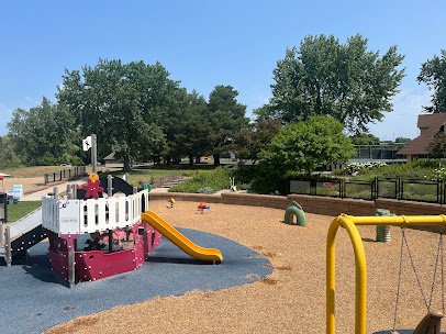 Round Lake Splash Pad photo 4