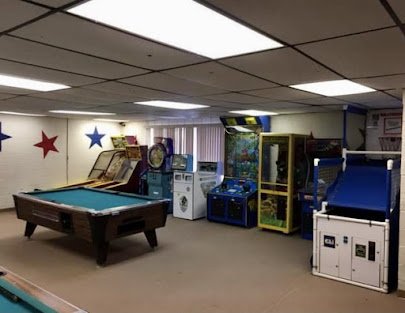 Star-Lite Roller Skating Center photo 4