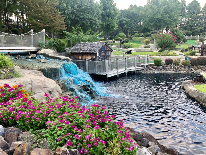 Pirate's Cove Adventure Golf photo 4