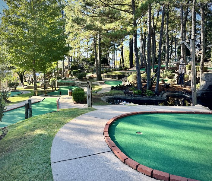 Pirate's Cove Adventure Golf photo 6