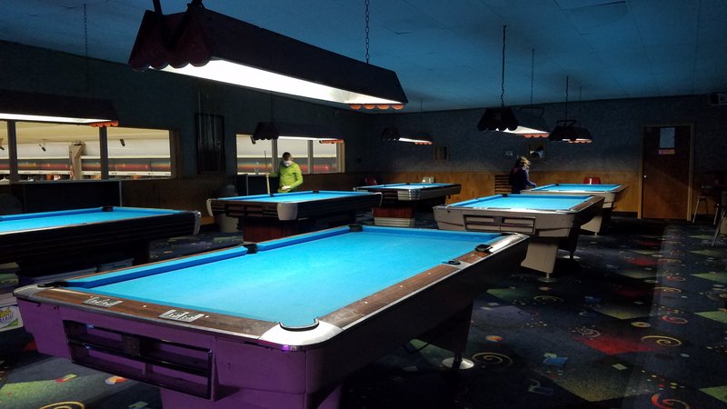 Mountaineer Bowling Lanes photo 4