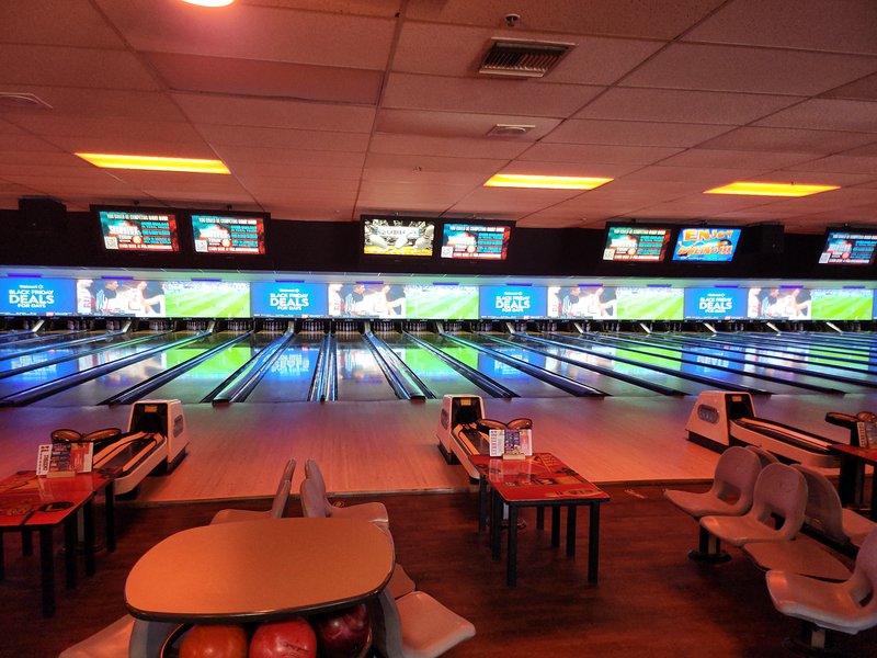 Lucky Strike Hemet