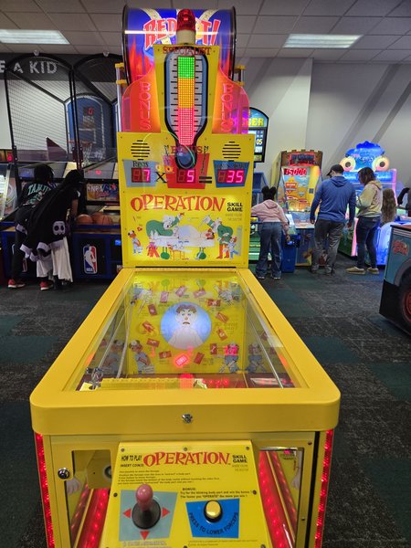 Chuck E. Cheese photo 4