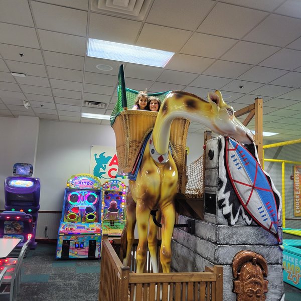 Chuck E. Cheese photo 6