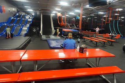 Sky Zone Fairview Heights photo 5