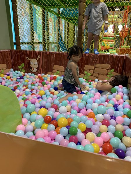 Jump Jungle Kids Indoor Playground photo 5