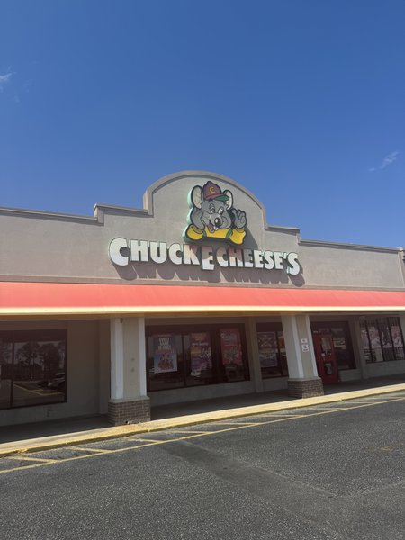 Chuck E. Cheese photo 5