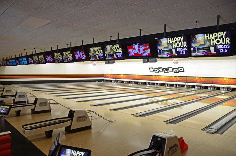 Bowlero Lanes & Lounge photo 3