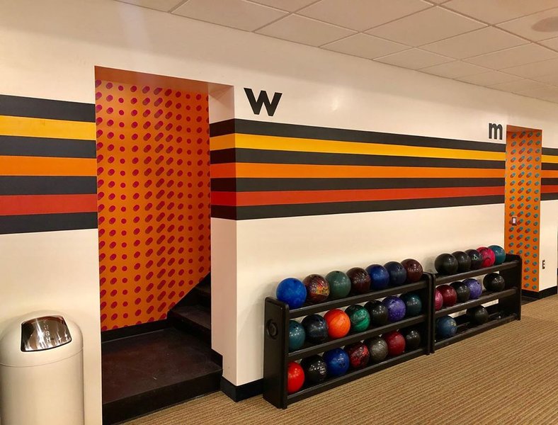 Bowlero Lanes & Lounge photo 5