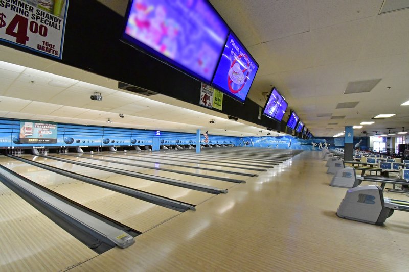 Tinley Bowl & The Backyard photo 4