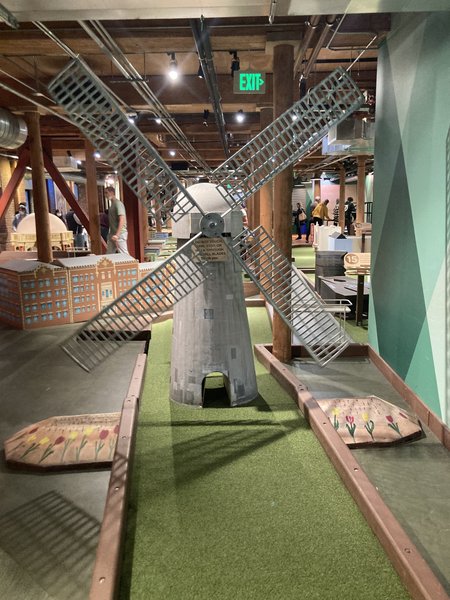 Subpar Miniature Golf photo 4