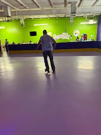 EP Rollerland Roller Rink photo 3