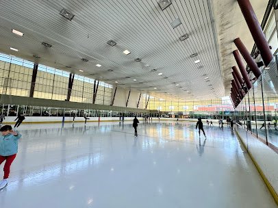 Yerba Buena Ice Skating & Bowling Center photo 3