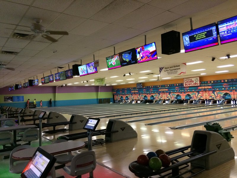 Crown Lanes Bowling Alley