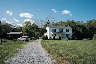 Peaks of Otter Farm