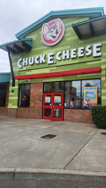 Chuck E. Cheese photo 6