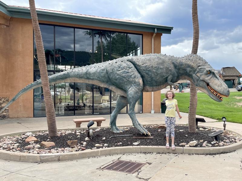 Rocky Mountain Dinosaur Resource Center photo 3