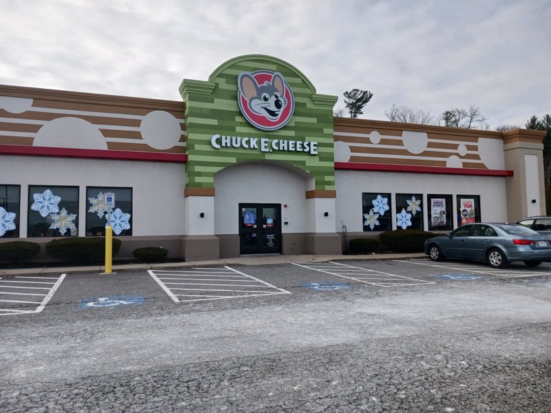 Chuck E. Cheese photo 5