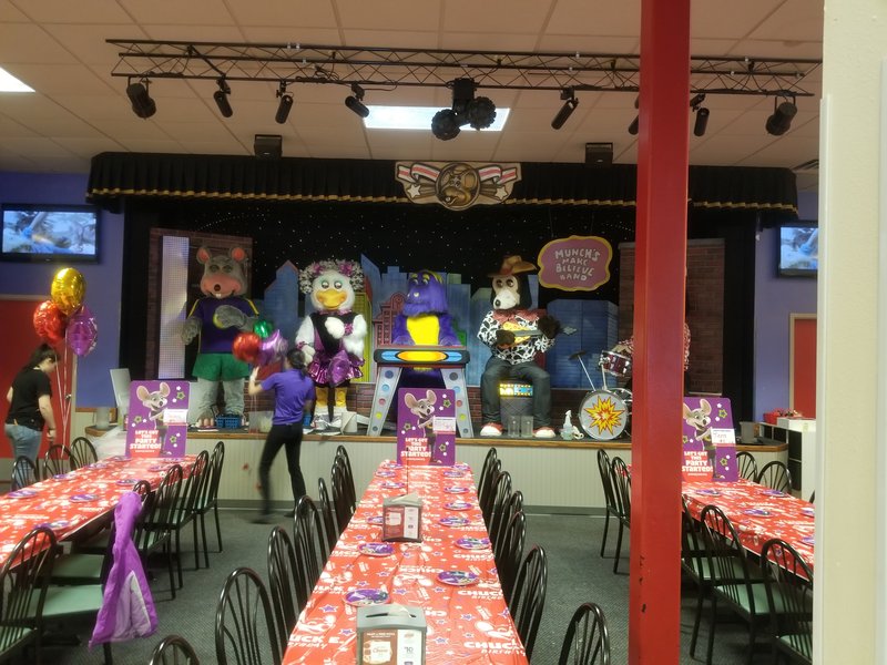 Chuck E. Cheese photo 6