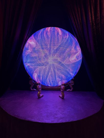 Hannah's Maze of Mirrors photo 5
