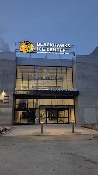 Blackhawks Ice Center Presented by Fifth Third Bank photo 6