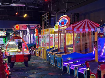 Stars and Strikes photo 6