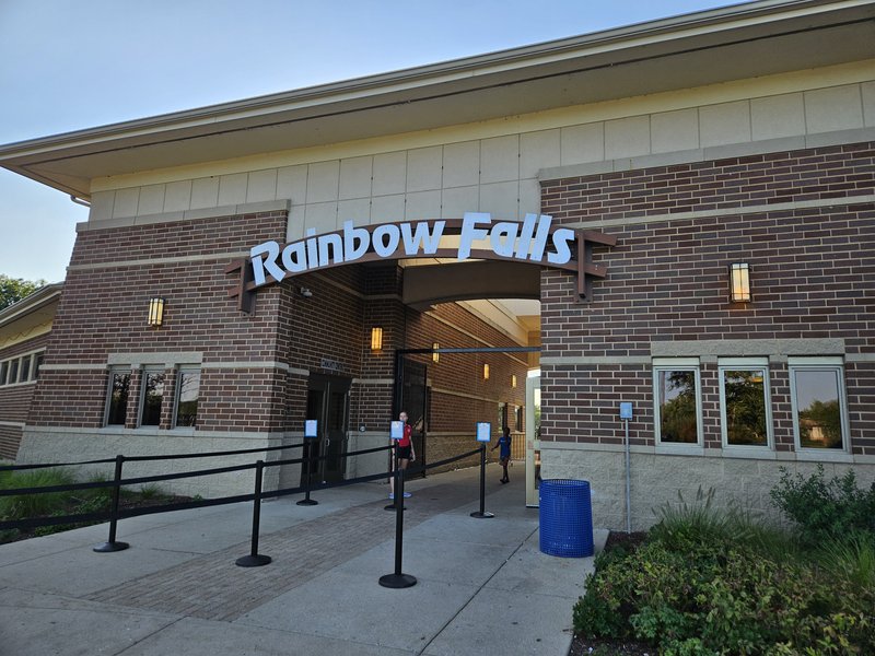 Rainbow Falls Waterpark photo 4
