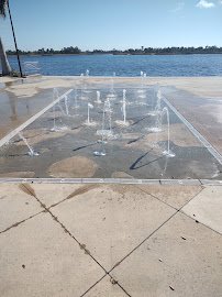 Downtown Wellen Splash Pad photo 2