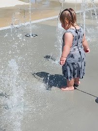 Downtown Wellen Splash Pad photo 6