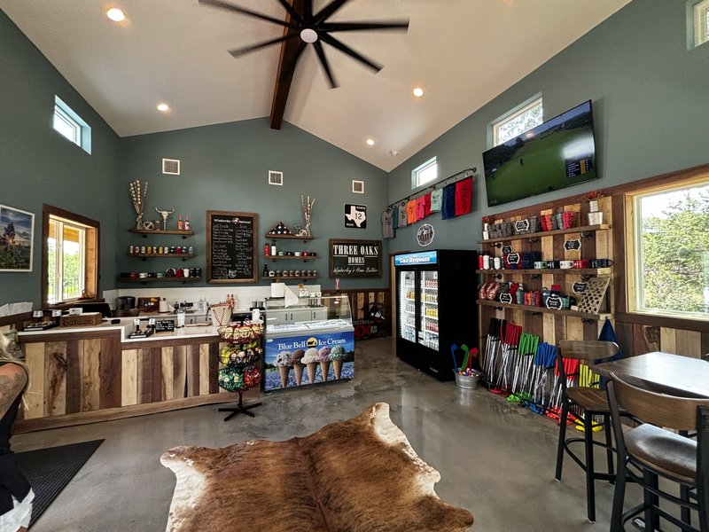 Wimberley National MINI GOLF, Ice Cream Bar, Beer Garden & PlayGround photo 6