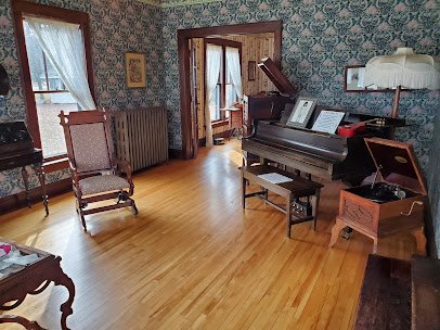 Judy Garland Museum photo 6