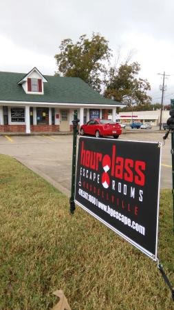 Hourglass Escape Rooms photo 6