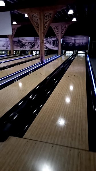Brickyard Lanes photo 2
