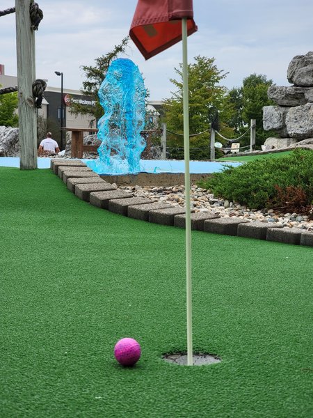 Hole In One Family Fun photo 4
