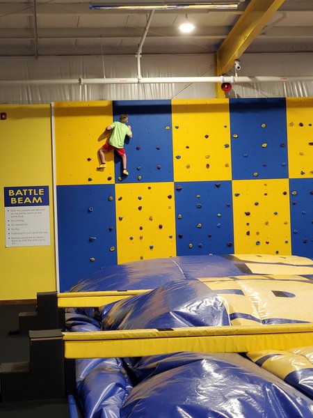 Extreme Air Indoor Trampoline Park photo 4