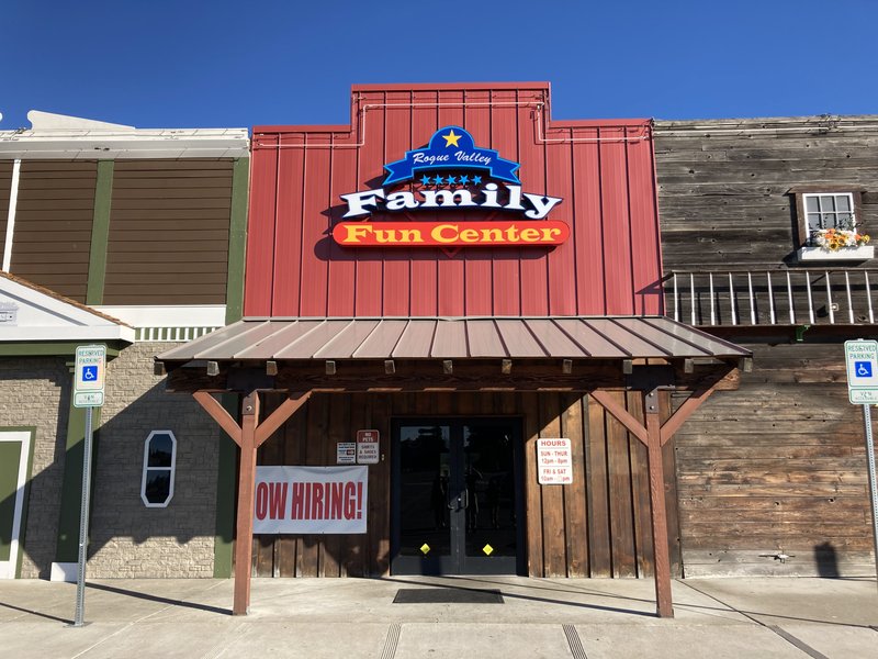Rogue Valley Family Fun Center LLC photo 3
