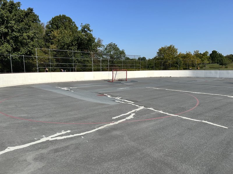 Dunham Park Roller Blading Rink photo 6