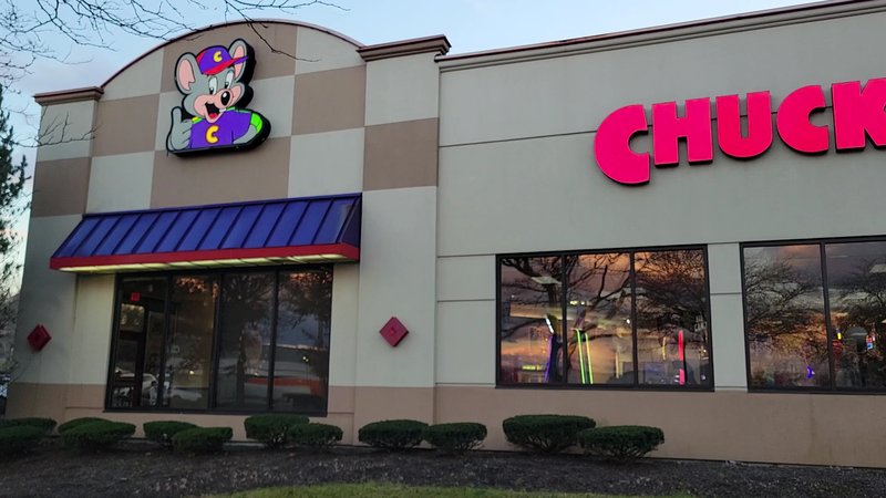 Chuck E. Cheese photo 6
