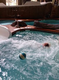 Crawdaddy Cove Indoor Water Park photo 5