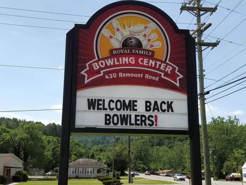 Royal Family Bowling Center photo 5