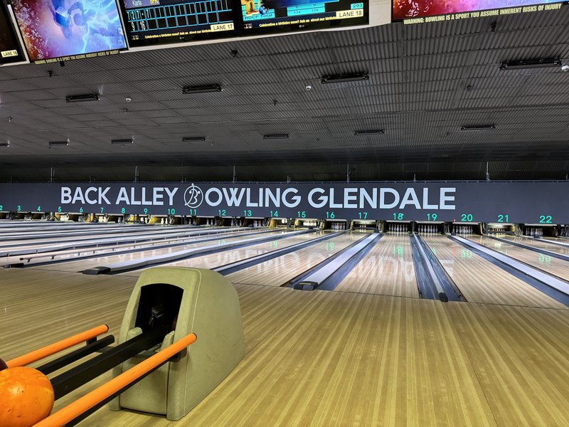 Back Alley Bowling - Glendale photo 3