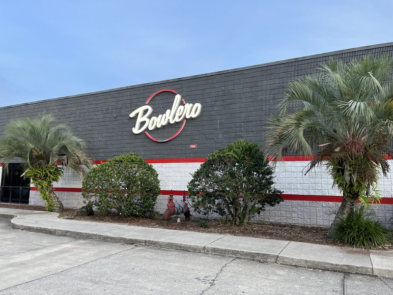 Bowlero Apopka photo 5