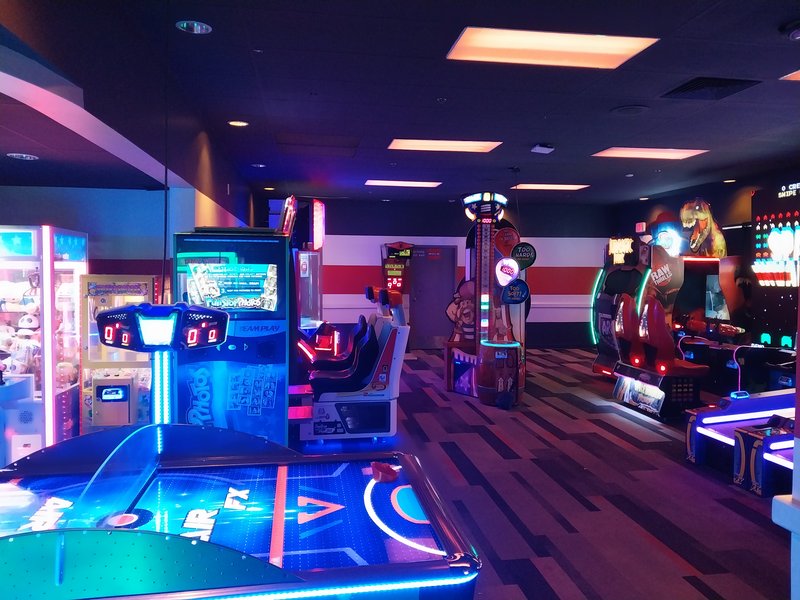 Bowlero Apopka photo 6