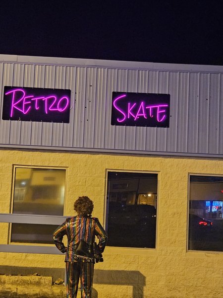 Retro Skate photo 4