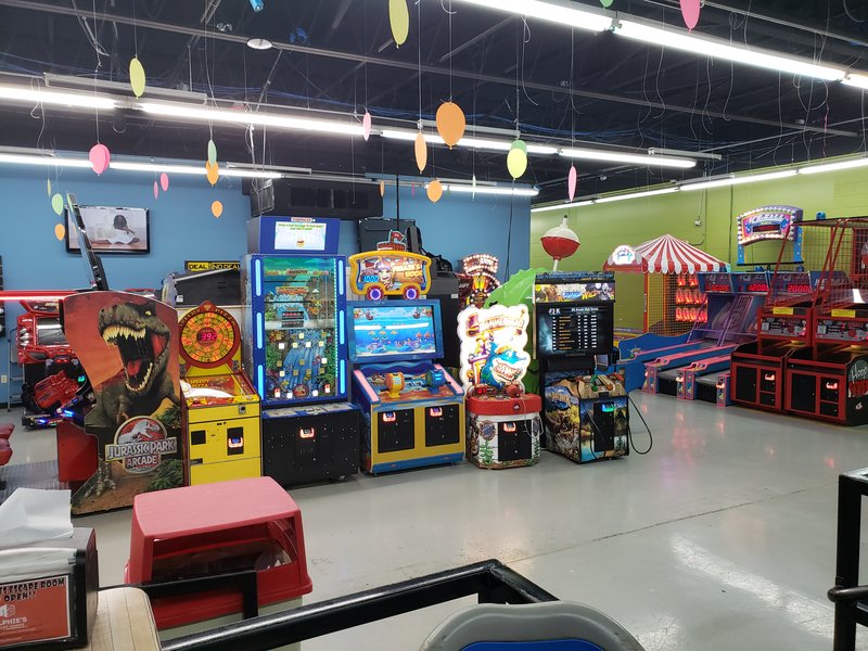 Ralphie's Fun Center photo 5