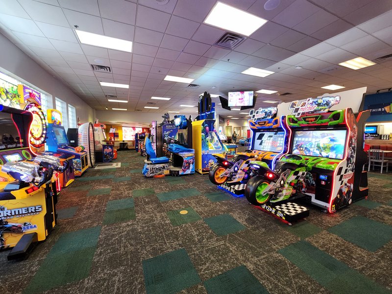 Chuck E. Cheese photo 3