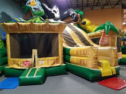 Bounce House Family Entertainment Center photo 3